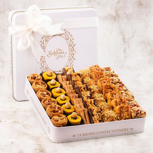 Rakhi Special Assorted Baklavas